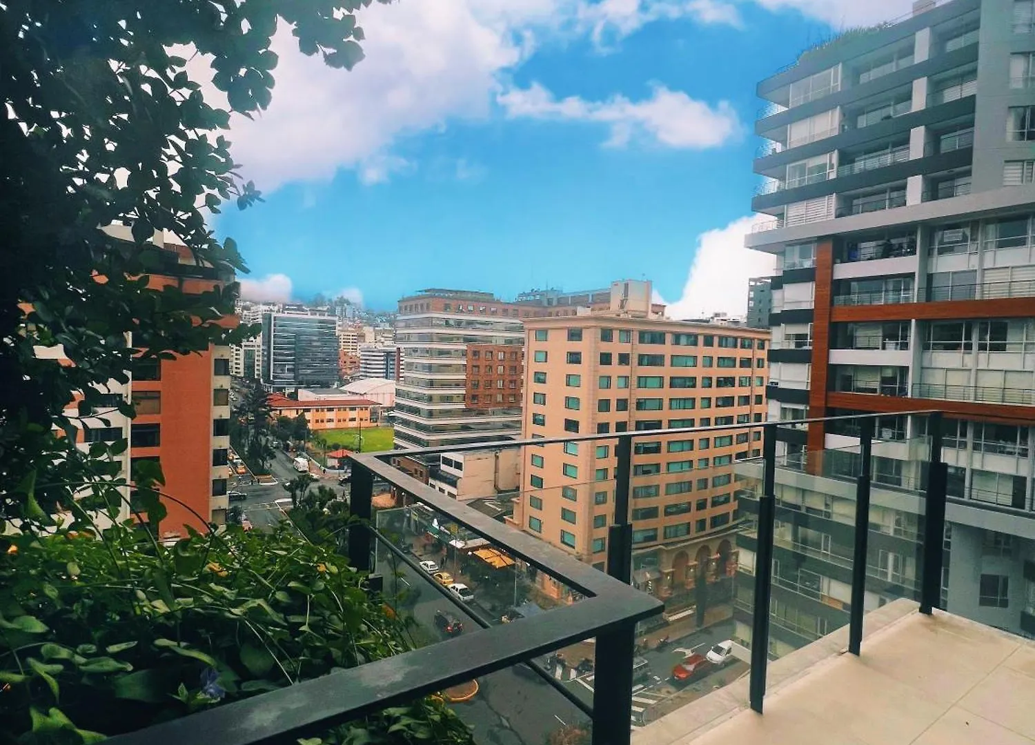 公寓 Suite En La Carolina Con Piscina Y Jacuzzi 基多