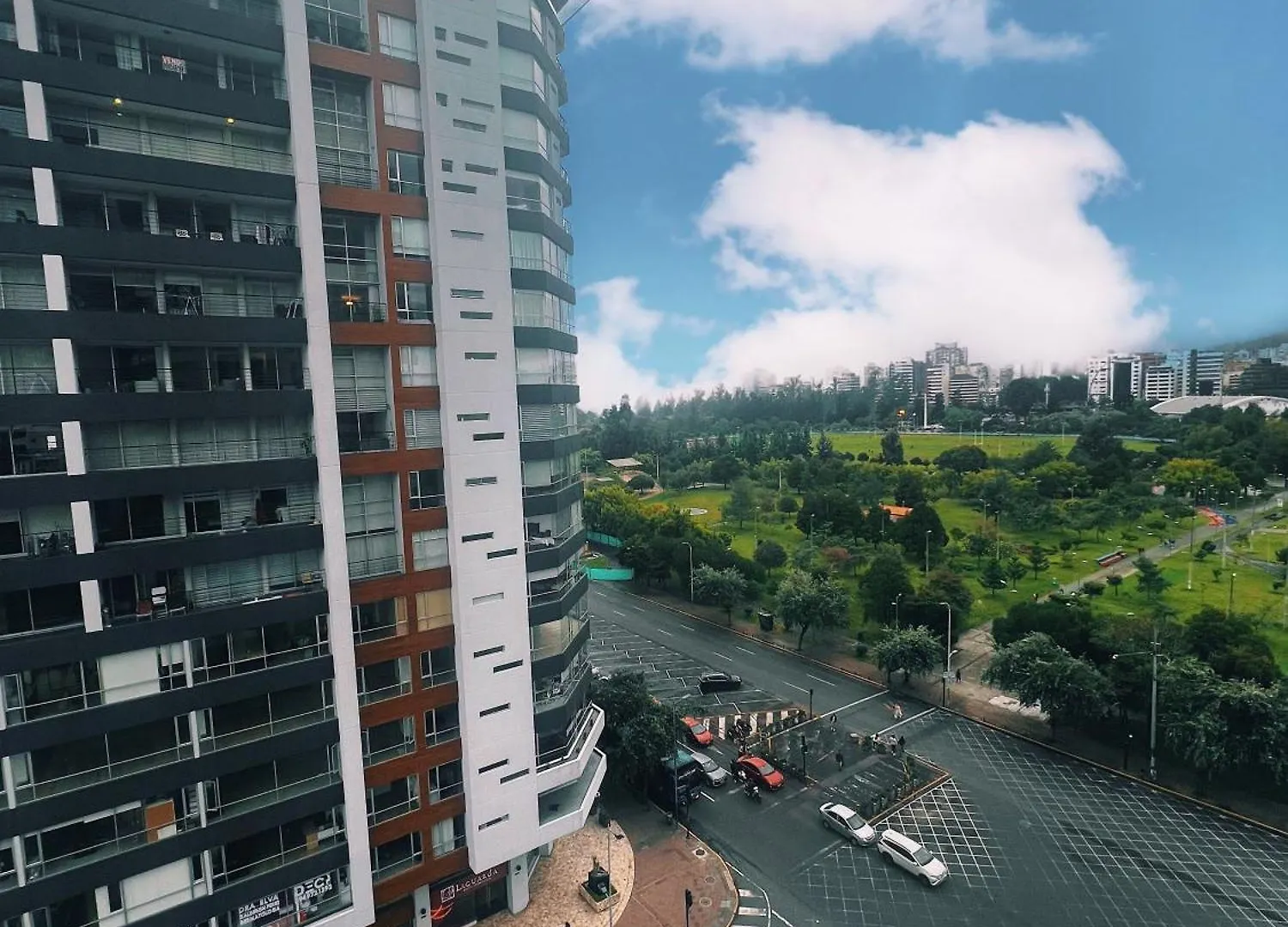 Suite En La Carolina Con Piscina Y Jacuzzi 基多 0*,  厄瓜多尔